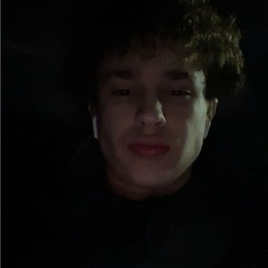 Meet your Posher, Collin